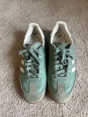 adidas sage Green Retro Runner Sneakers size 9